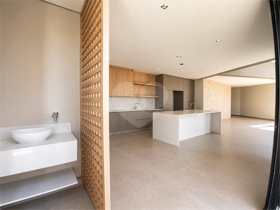 Casa à venda com 3 suítes no condomínio Bougainville, Sorocaba - SP