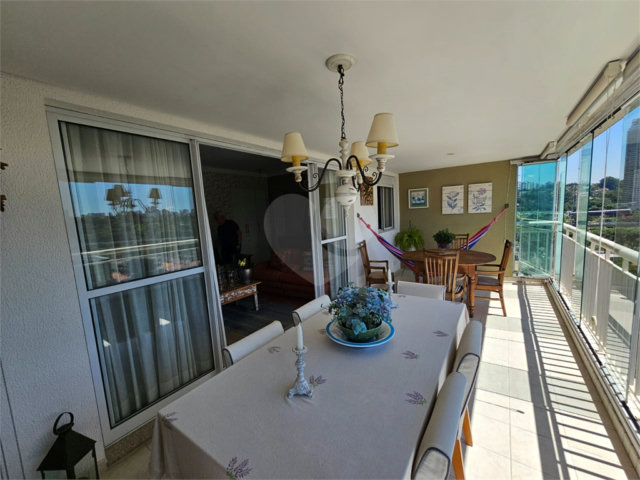Apartamento à venda com 3 suítes em Chácara Santo Antônio (zona Sul), São Paulo, SP