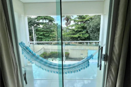 Casa à venda com 6 quartos, sendo 1 suíte,  no Centro, Balsas, MA