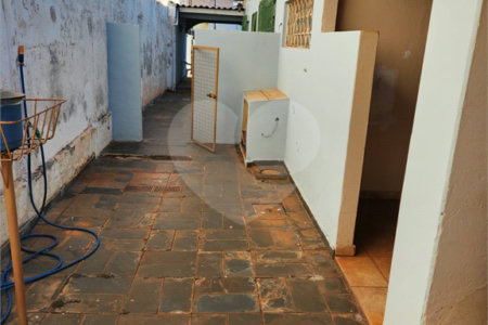 Casa à venda com 4 quartos, sendo 1 suíte, no Centro, Araraquara, SP