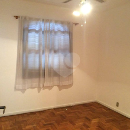 Casa à venda com 3 quartos, sendo 1 suíte,  em Vila Gomes, São Paulo, SP