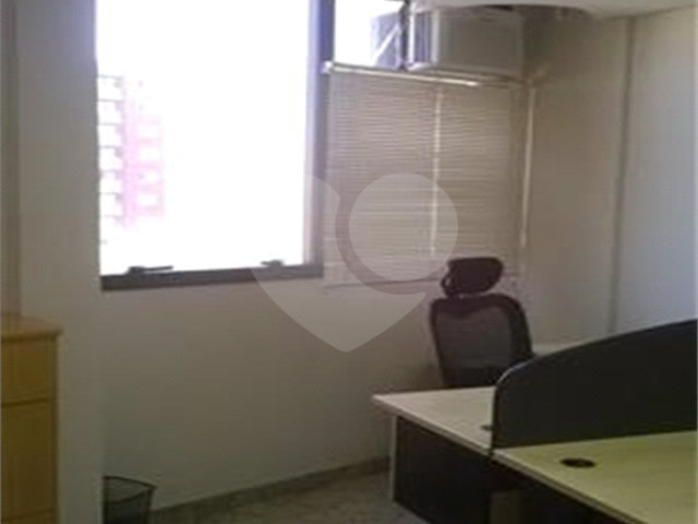 Sala à venda em Parada Inglesa, São Paulo, SP