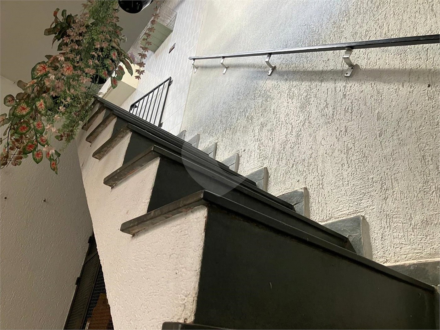 Sobrado à venda com 3 quartos, sendo 1 suíte, em Vila Mazzei, São Paulo, SP