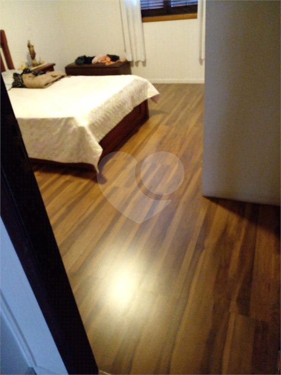 Casa à venda com 2 quartos, sendo 1 suíte,  no condomínio Aruã, Mogi das Cruzes - SP