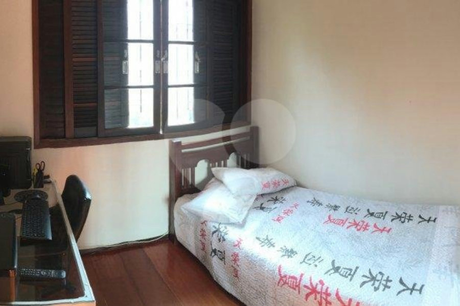Casa à venda com 3 quartos, sendo 1 suíte, em Santana, São Paulo, SP