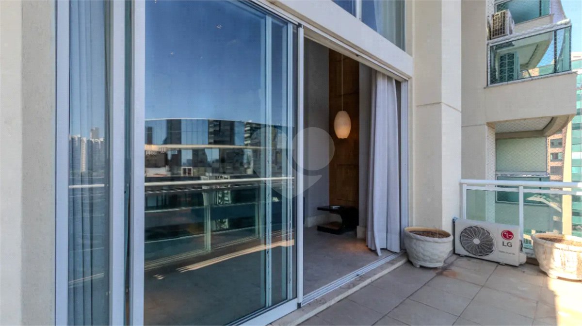 Apartamento à venda com 4 quartos, sendo 3 suítes, em Cidade Monções, São Paulo, SP