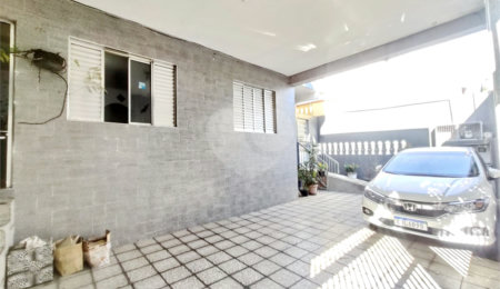 Sobrado à venda com 4 quartos em Parque Vitória, São Paulo, SP