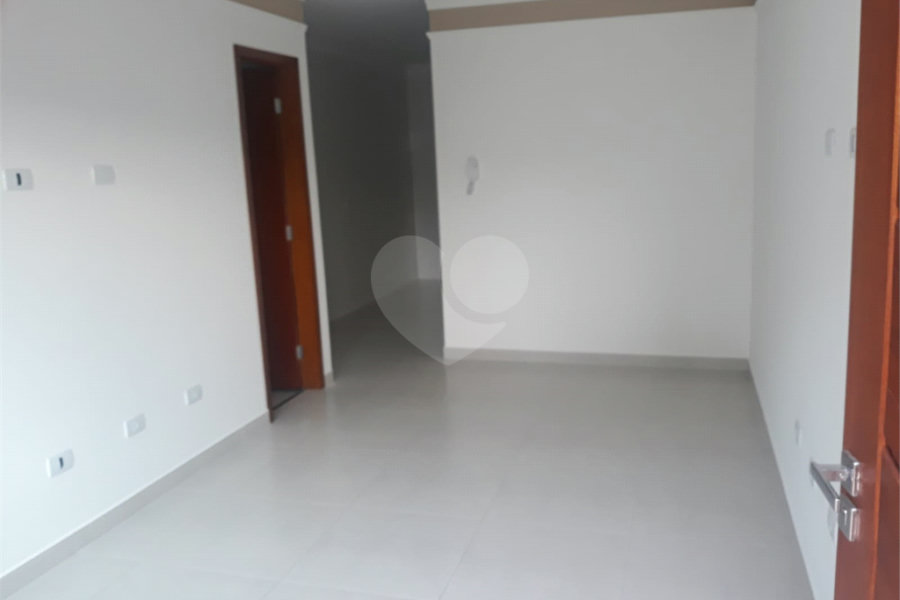 Casa à venda com 2 suítes no condomínio Casa de Pedra, São Paulo - SP