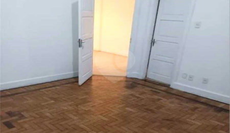 Apartamento à venda com 3 quartos no Centro, Rio de Janeiro, RJ