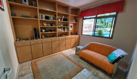 Casa à venda com 4 suítes no condomínio Villa Viana II, Cotia - SP