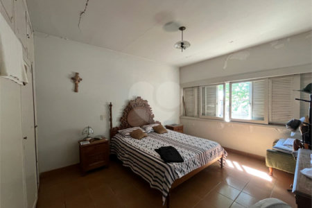 Casa à venda com 4 quartos, sendo 1 suíte,  em Vila Rosa, Itapetininga, SP