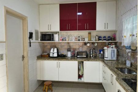Casa à venda com 3 quartos, sendo 1 suíte, em Campo Grande, Rio de Janeiro, RJ