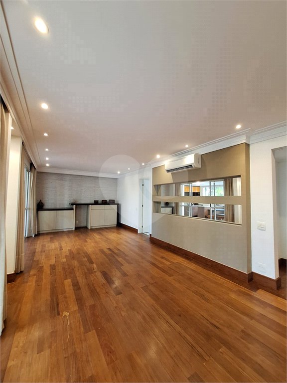 Apartamento à venda com 4 quartos, sendo 3 suítes,  em Vila Gertrudes, São Paulo, SP