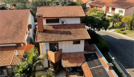 Casa à venda com 4 quartos, sendo 2 suítes, no condomínio Ype Branco 2, São Paulo - SP