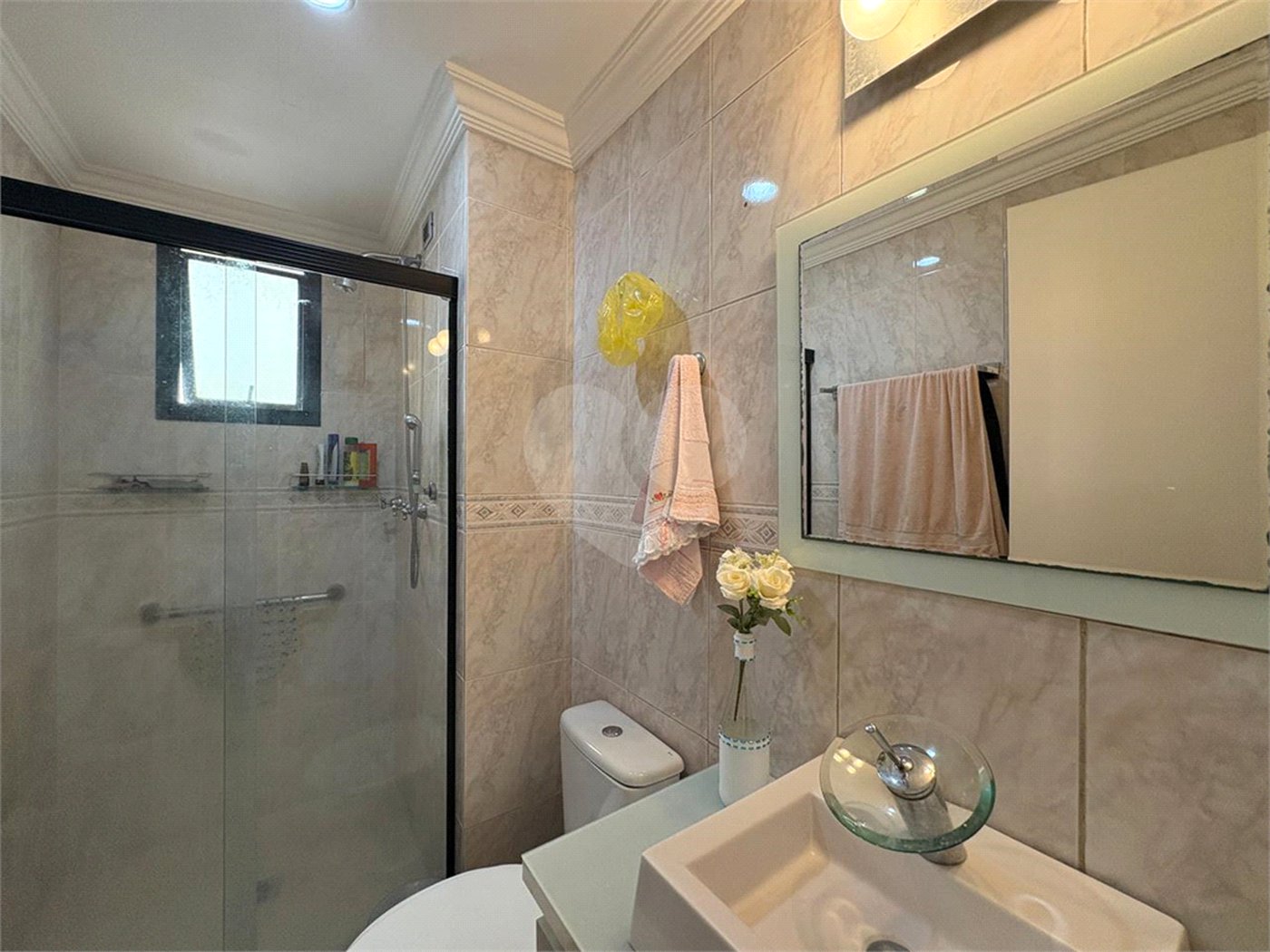 Apartamento à venda com 3 quartos, sendo 1 suíte, em Santa Teresinha, São Paulo, SP
