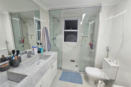 Apartamento à venda com 3 suítes em Santa Teresinha, São Paulo, SP