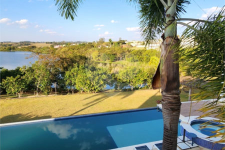 Casa à venda com 4 suítes no condomínio Village Ipanema 1, Araçoiaba da Serra - SP