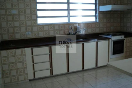 Casa à venda com 3 quartos, sendo 1 suíte, em Rolinópolis, São Paulo, SP