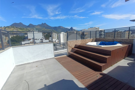 Cobertura à venda com 3 quartos, sendo 2 suítes, em Tijuca, Rio de Janeiro, RJ
