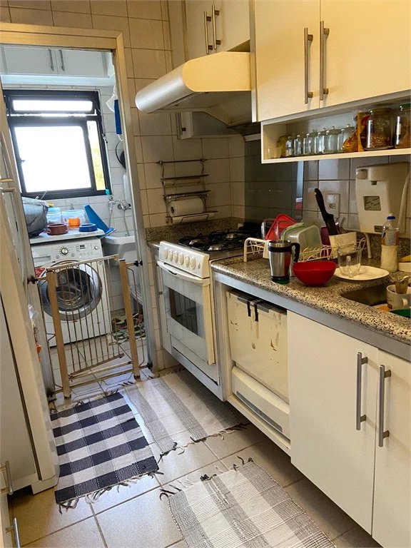 Apartamento à venda com 4 quartos, sendo 3 suítes, em Cidade São Francisco, São Paulo, SP