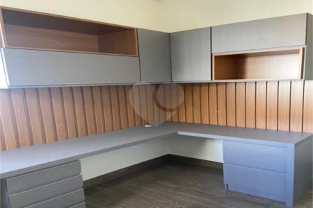 Casa à venda com 3 suítes no condomínio Residencial Maria Dulce, Indaiatuba - SP