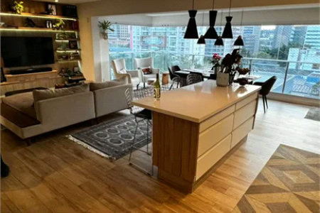 Apartamento à venda com 3 suítes em Vila Gertrudes, São Paulo, SP