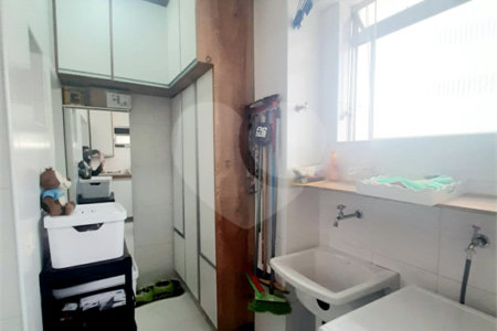 Apartamento à venda com 3 quartos em Moema, São Paulo, SP