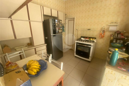Casa de Vila à venda com 4 quartos em Grajaú, Rio de Janeiro, RJ