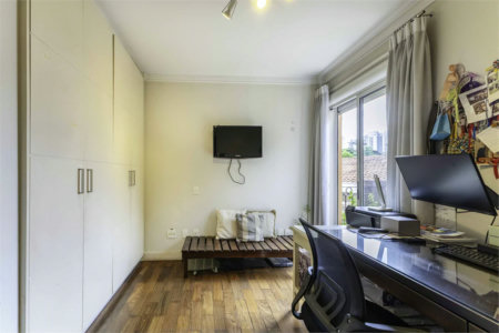 Duplex para alugar com 4 quartos, sendo 3 suítes,  em Alto de Pinheiros, São Paulo, SP