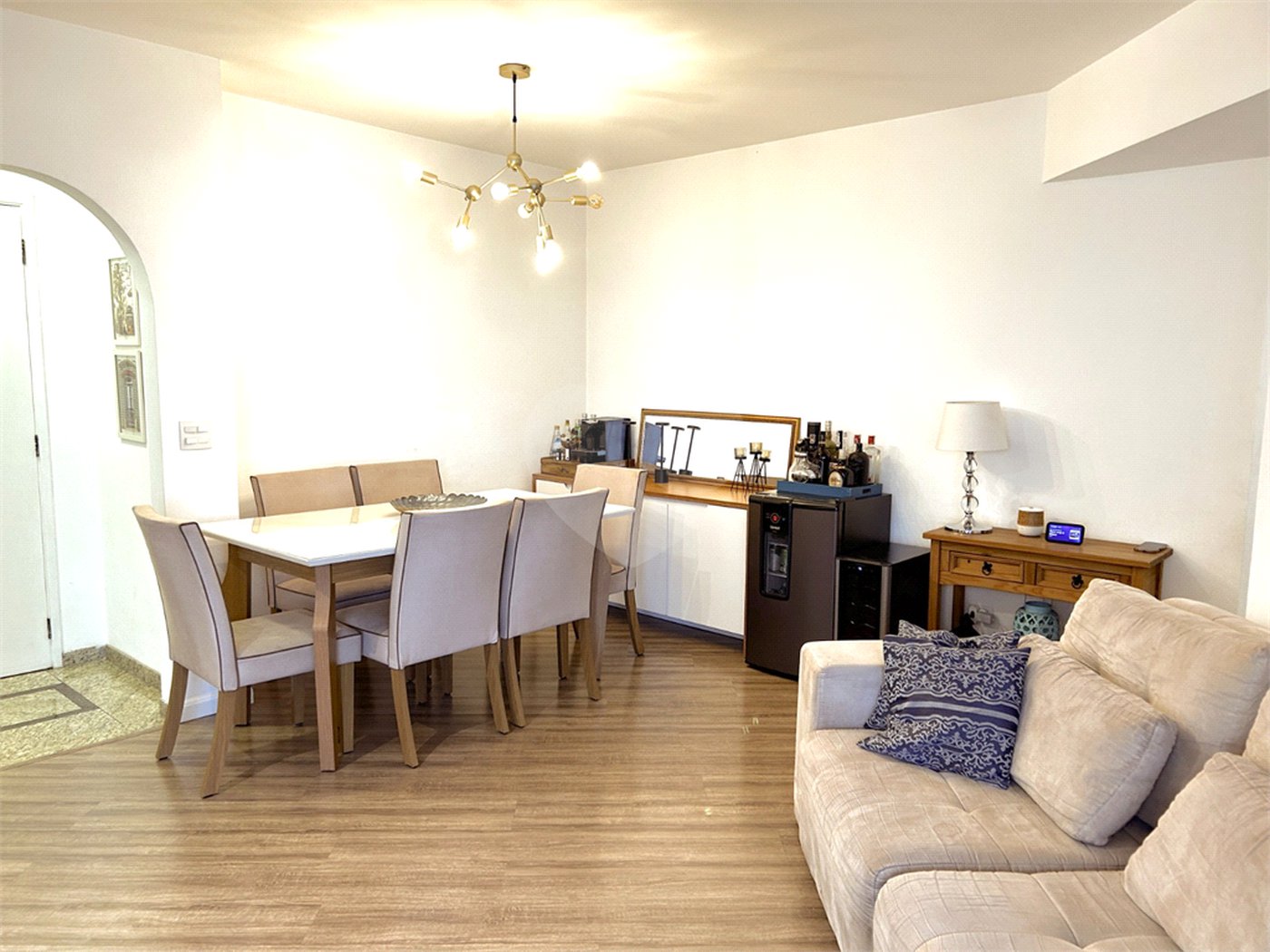 Apartamento à venda com 3 suítes em Campo Belo, São Paulo, SP