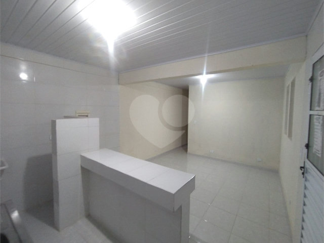 Casa de Vila para alugar com 2 quartos, sendo 1 suíte,  em Tucuruvi, São Paulo, SP