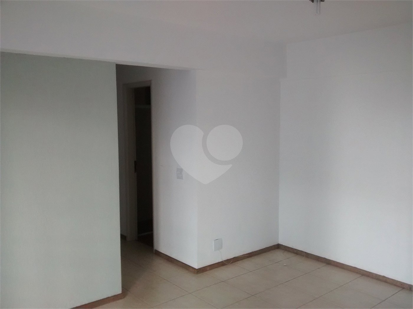 Apartamento à venda com 3 quartos, sendo 1 suíte,  em Cidade Monções, São Paulo, SP