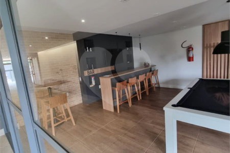 Apartamento à venda com 3 quartos, sendo 1 suíte,  em Ferreira, São Paulo, SP