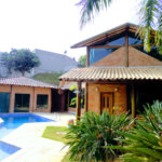 Casa à venda com 4 suítes no condomínio Estância Marambaia, Vinhedo - SP