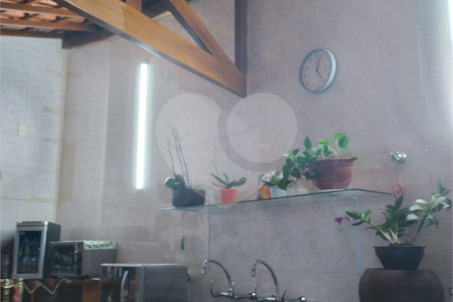 Casa à venda com 4 quartos, sendo 3 suítes, no condomínio Da Serra, São Paulo - SP