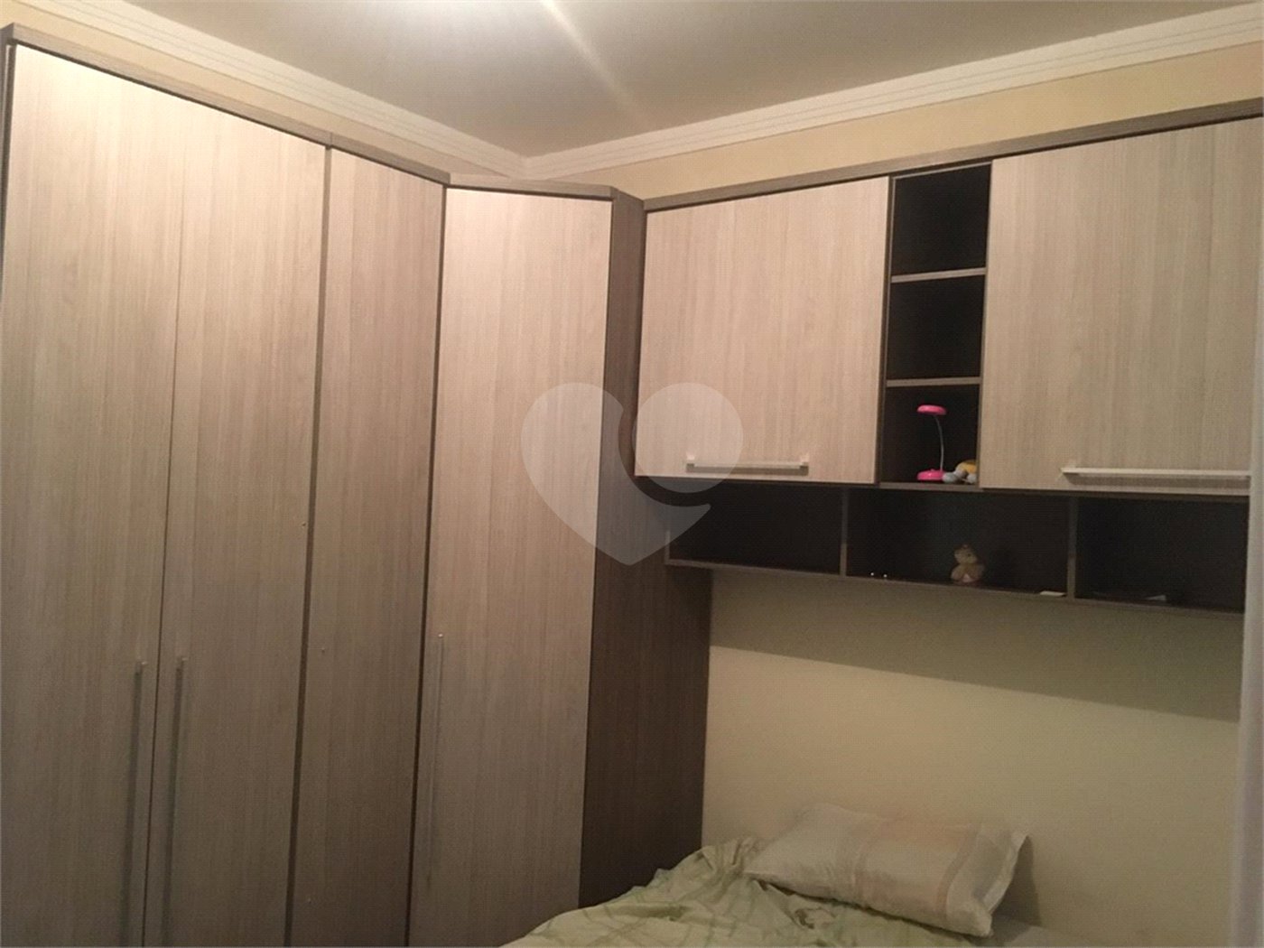 Sobrado à venda com 3 quartos, sendo 1 suíte, em Jardim Ana Rosa, São Paulo, SP