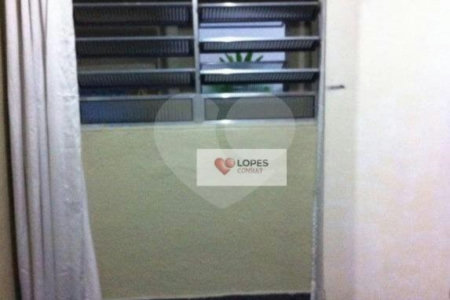 Sobrado à venda com 3 quartos, sendo 1 suíte, em Jardim das Palmas, São Paulo, SP