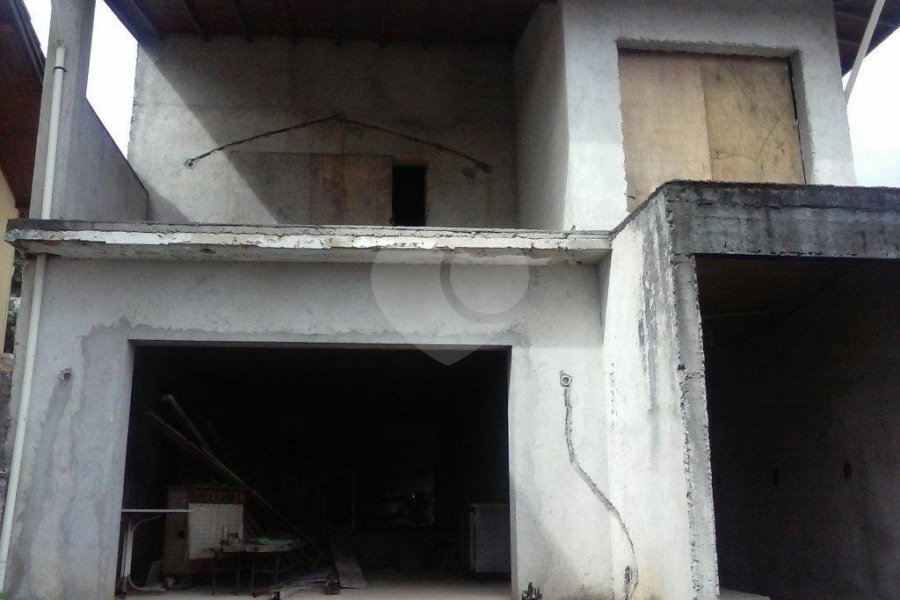 Sobrado à venda com 4 quartos, sendo 1 suíte, em Barro Branco (zona Norte), São Paulo, SP