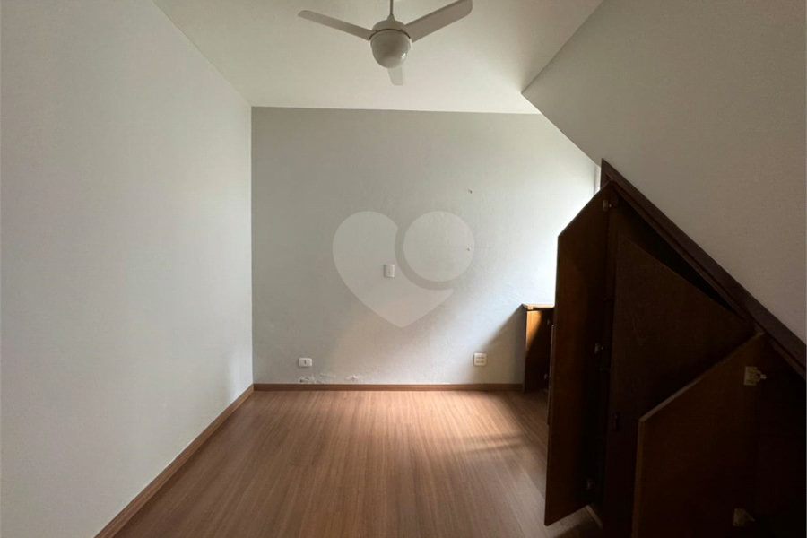 Casa Térrea à venda com 3 quartos, sendo 1 suíte, em Vila Madalena, São Paulo, SP