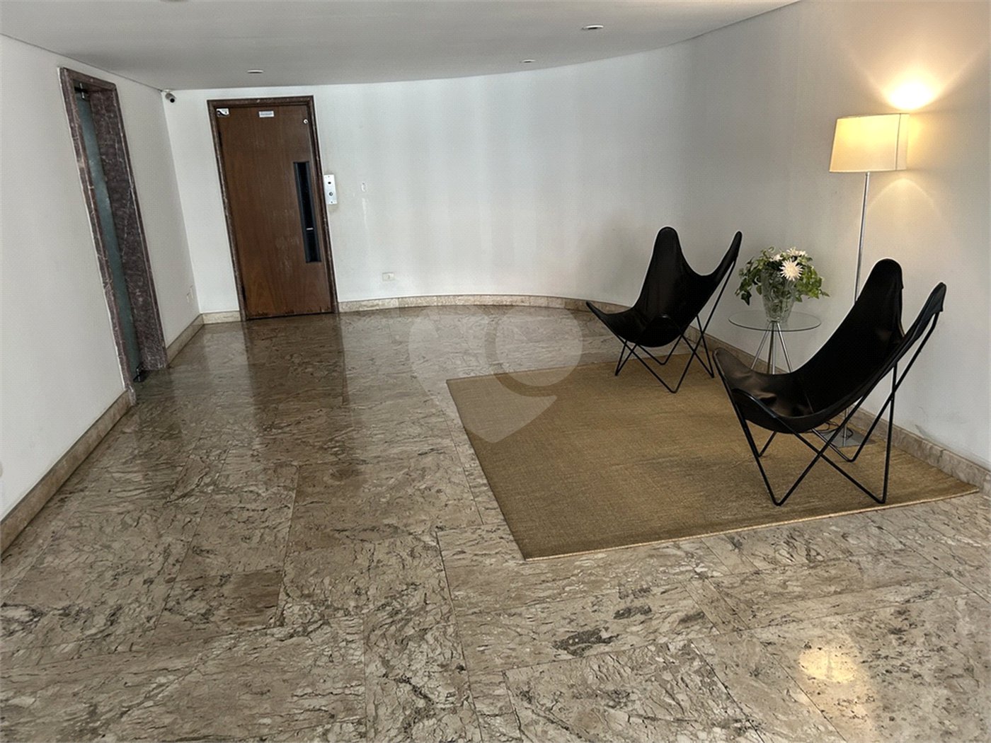 Apartamento à venda com 4 quartos, sendo 2 suítes,  em Paineiras do Morumbi, São Paulo, SP