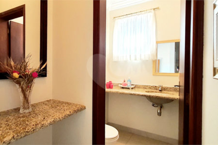 Casa à venda com 3 quartos, sendo 1 suíte, em Ribeirânia, Ribeirão Preto, SP