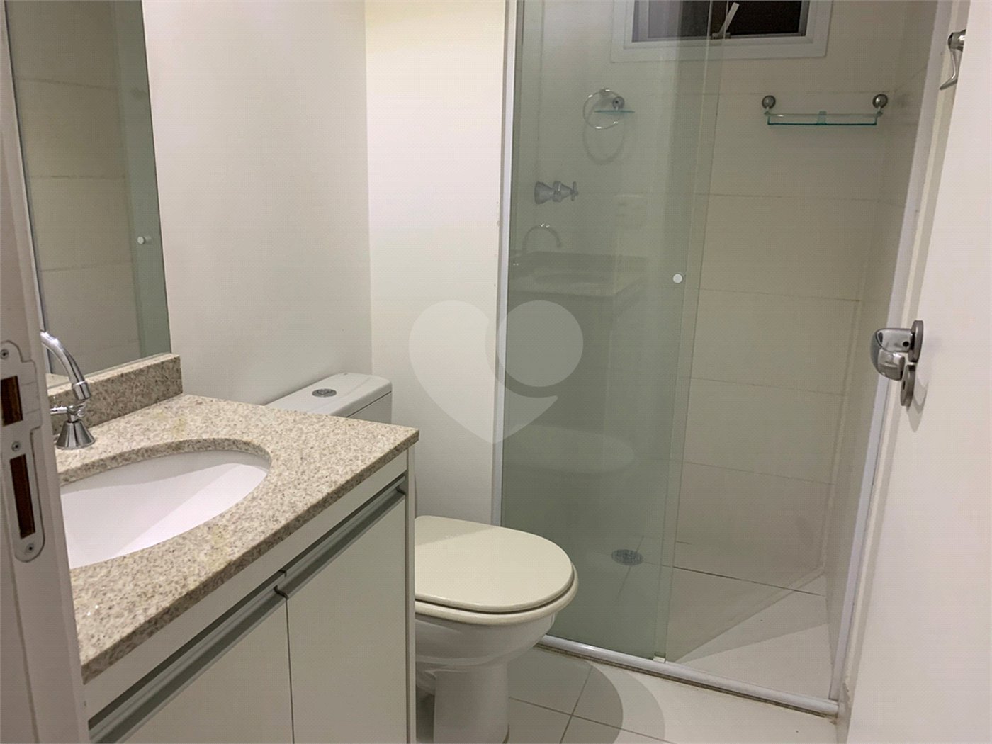 Apartamento à venda com 3 quartos, sendo 1 suíte, em Barra Funda, São Paulo, SP