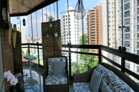 Apartamento à venda com 3 quartos, sendo 2 suítes, em Jardim Parque Morumbi, São Paulo, SP