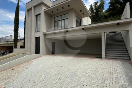 Casa à venda com 3 suítes no condomínio Spazio Design, Bragança Paulista - SP