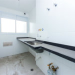 Apartamento à venda com 3 quartos, sendo 1 suíte, em Santo Amaro, São Paulo, SP