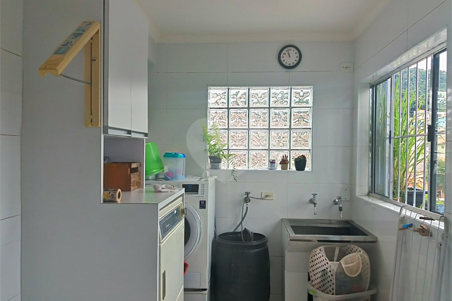 Sobrado à venda com 3 quartos, sendo 1 suíte, em Tremembé, São Paulo, SP
