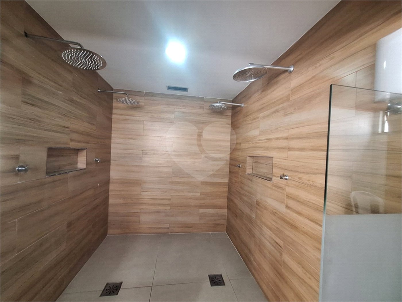 Apartamento à venda com 3 quartos, sendo 1 suíte,  em Vila Isabel, Rio de Janeiro, RJ