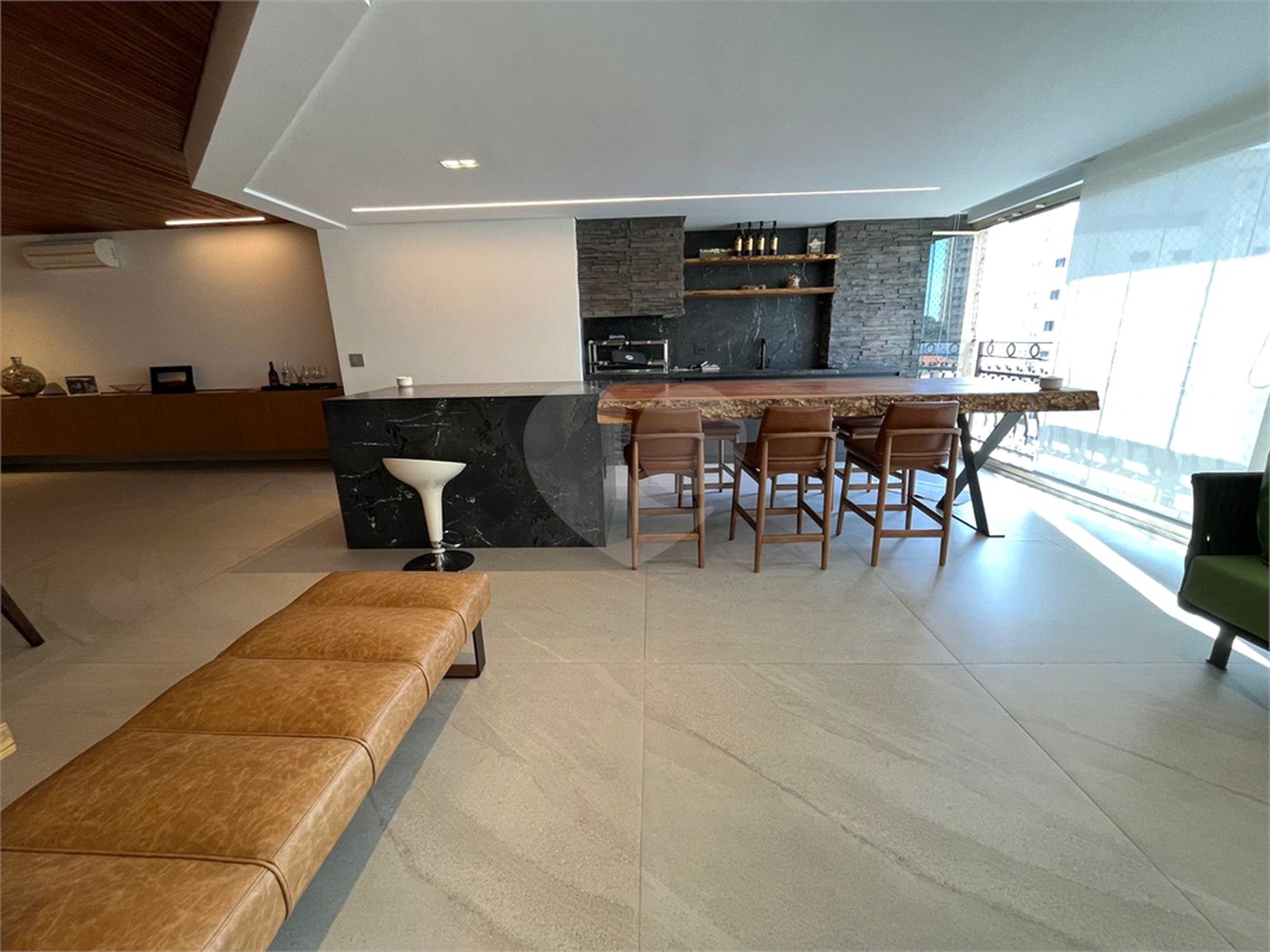 Apartamento à venda ou para alugar com 4 suítes em Santana, São Paulo, SP