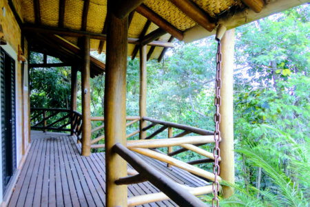 Casa à venda com 4 suítes no condomínio Estância Marambaia, Vinhedo - SP