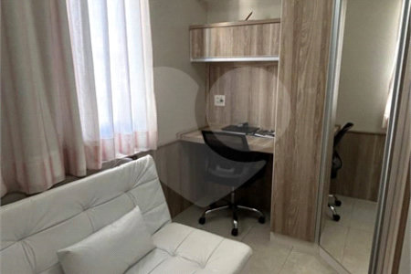 Casa à venda com 4 quartos, sendo 2 suítes, no condomínio Chácara das Palmeiras Imperiais, Jundiaí - SP
